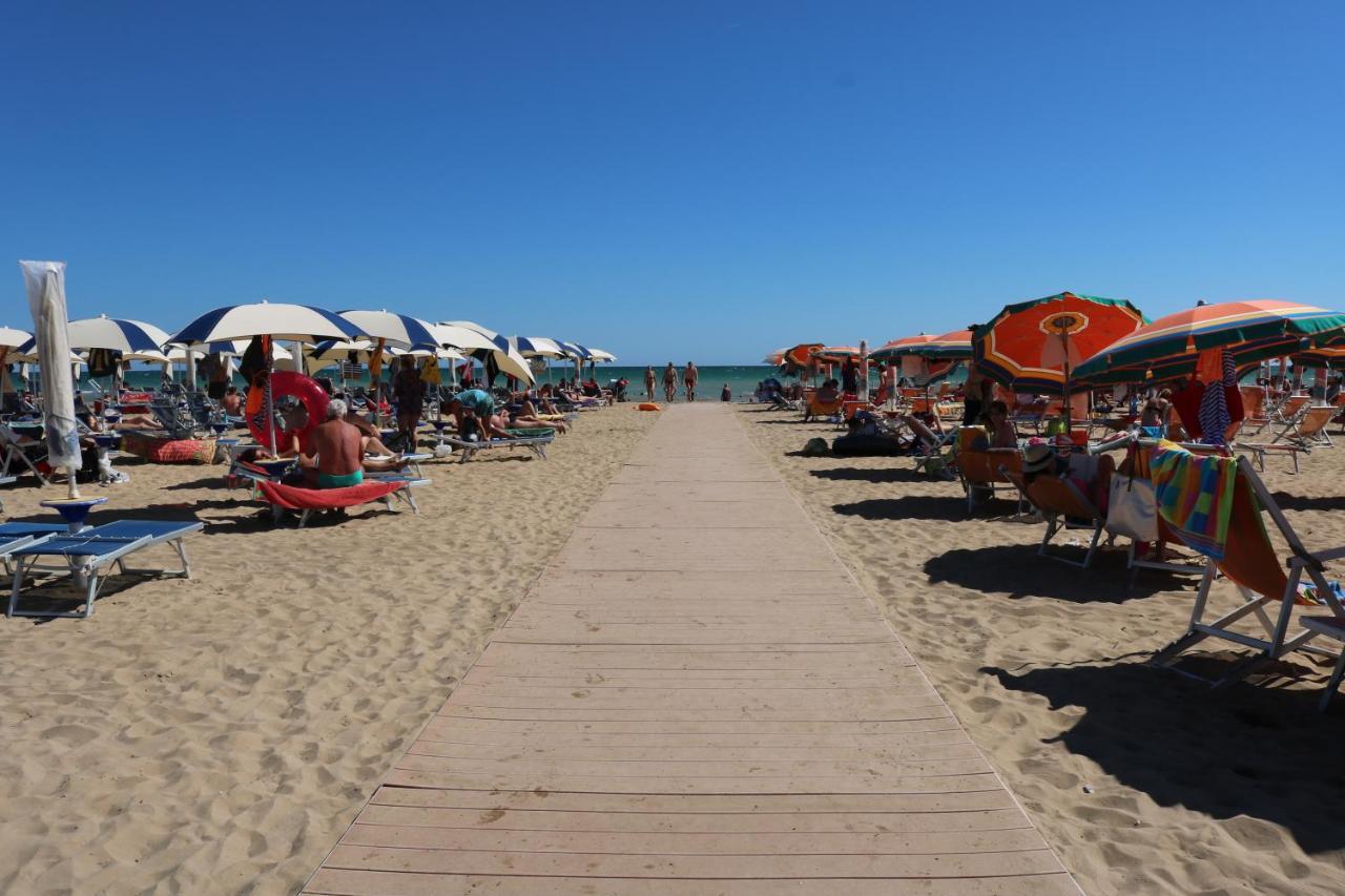 Villa Raffaella Bibione Eksteriør billede